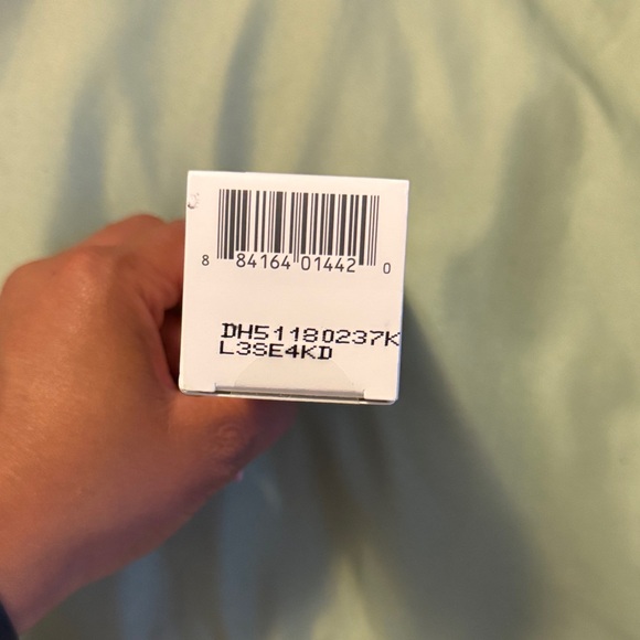 Rodan + Fields Total RF Serum - Picture 3 of 6